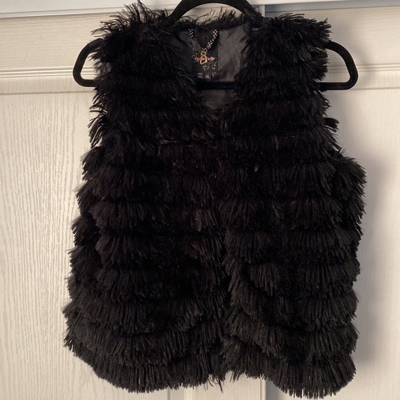 my Michelle -vest - Picture 4 of 4